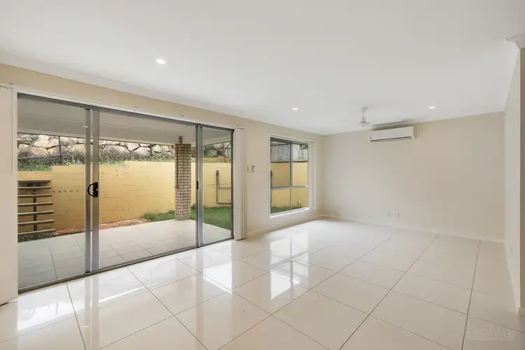 Sixth view of Homely unit listing, 2/30a Alpine Court, Cranley QLD 4350