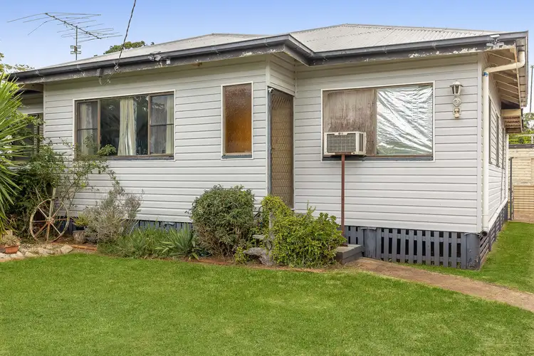 411 Tor Street, Newtown QLD 4350