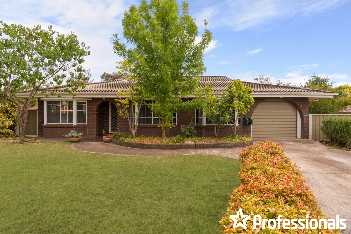 Main view of Homely house listing, 9 Hasluck Place, West Bathurst NSW 2795