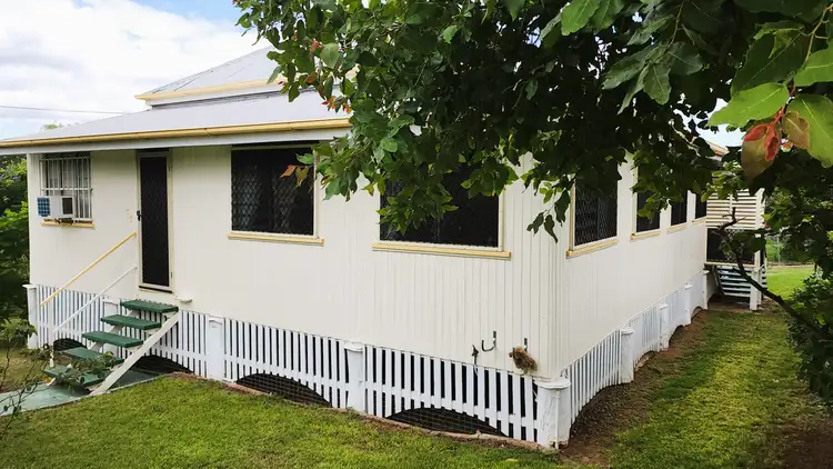 74 East St Ex, Mount Morgan QLD 4714