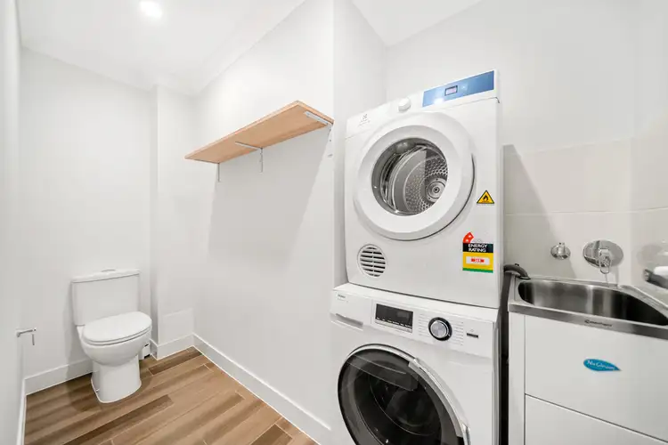 Fifth view of Homely townhouse listing, 2/40 TIMOR Avenue, Loganholme QLD 4129
