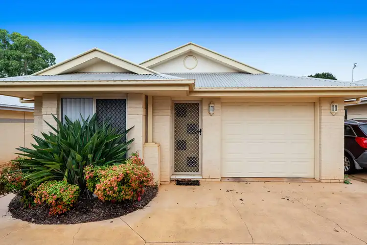 4/11 Gladstone Street