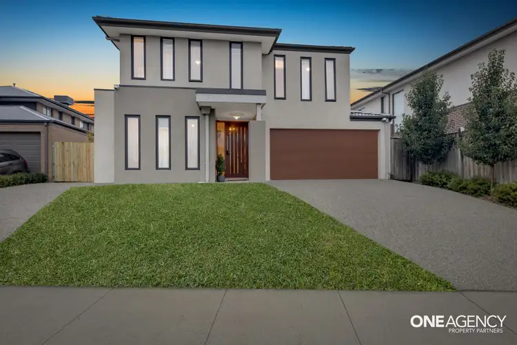 207 Featherbrook Drive, Point Cook VIC 3030