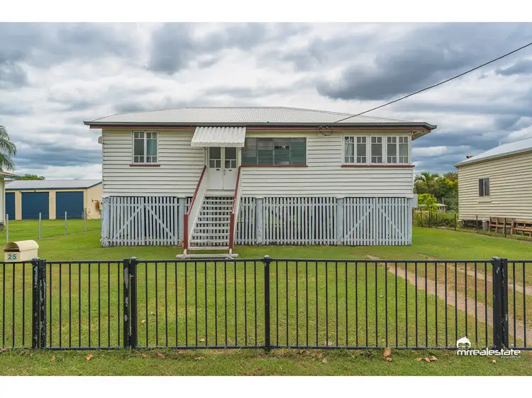 25 Face Street, Park Avenue QLD 4701