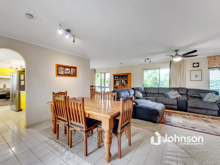 Fifth view of Homely house listing, 4 Urmia Close, Westlake QLD 4074