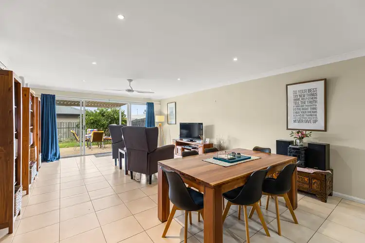 Fourth view of Homely semi-detached listing, 2/15 Horrocks Crescent, Kearneys Spring QLD 4350