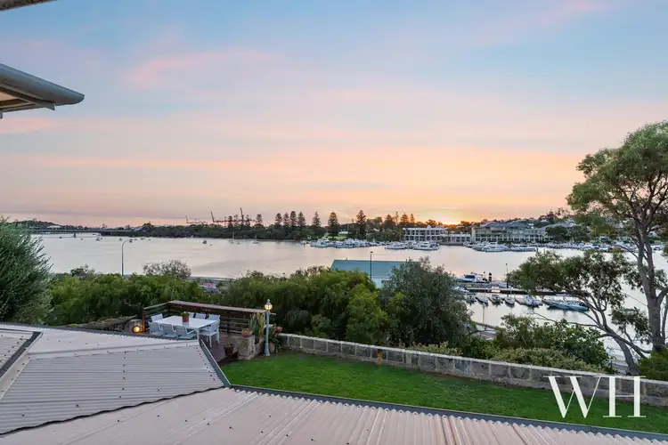 42 Riverside Road, East Fremantle WA 6158