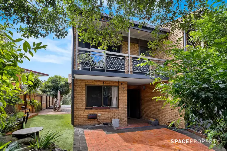 Main view of Homely townhouse listing, 5/58 Enoggera Terrace, Red Hill QLD 4059