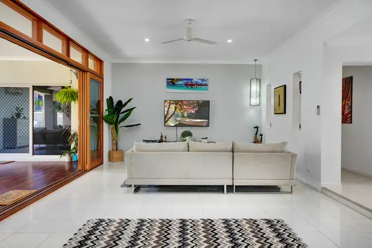 Seventh view of Homely house listing, 2 Petecost Close, Glen Eden QLD 4680