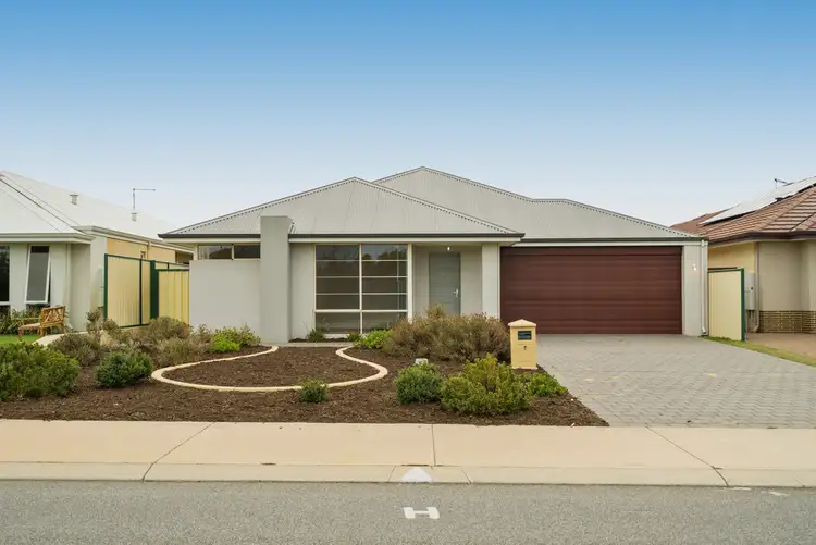 7 Gaebler Road, Hammond Park WA 6164
