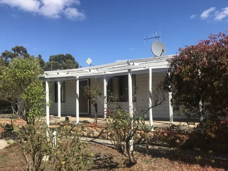 107 Third Avenue, Kendenup WA 6323