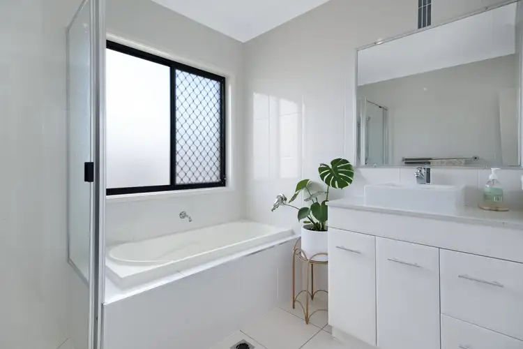 Fourth view of Homely house listing, 76 Bottlebrush Drive, Lammermoor QLD 4703