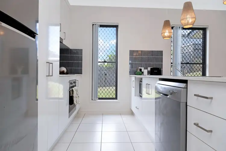Seventh view of Homely house listing, 76 Bottlebrush Drive, Lammermoor QLD 4703