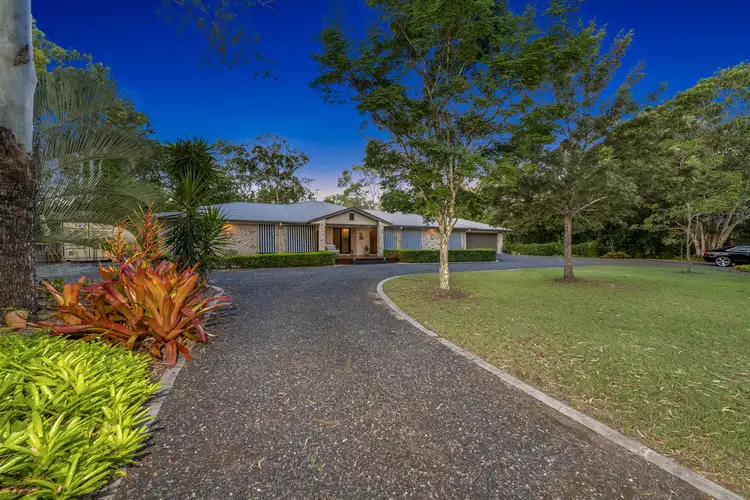 10 Kingfisher Crescent, Moore Park Beach QLD 4670