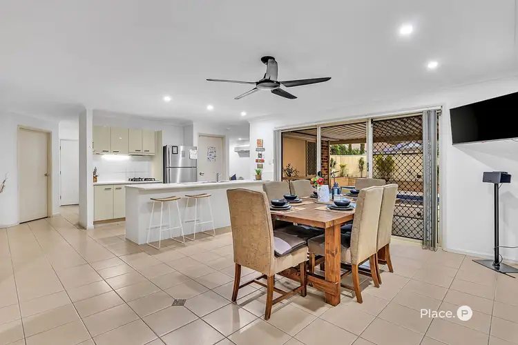 Second view of Homely house listing, 9 Kinchega Circuit, Parkinson QLD 4115
