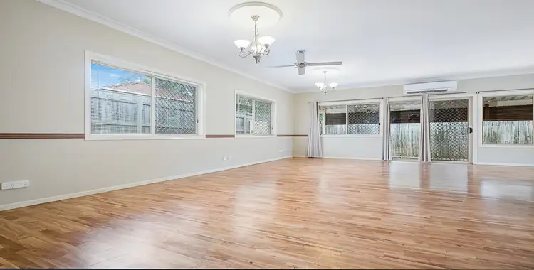 6 Crediton Place, Forest Lake QLD 4078