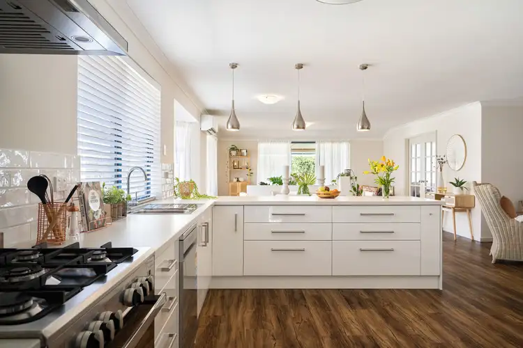 Sixth view of Homely house listing, 5 Woodside Way, Broadwater WA 6280