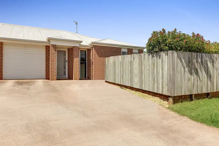 2/18 Chainey Court, Glenvale QLD 4350