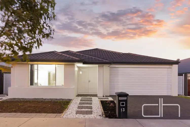 13 Malmaison Way, Landsdale WA 6065