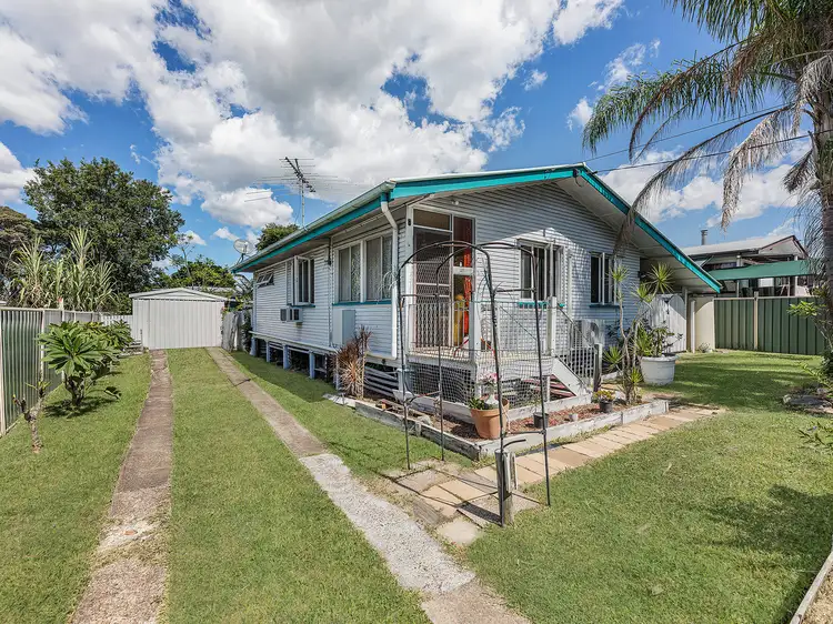 25 Edwards Street, Eastern Heights QLD 4305