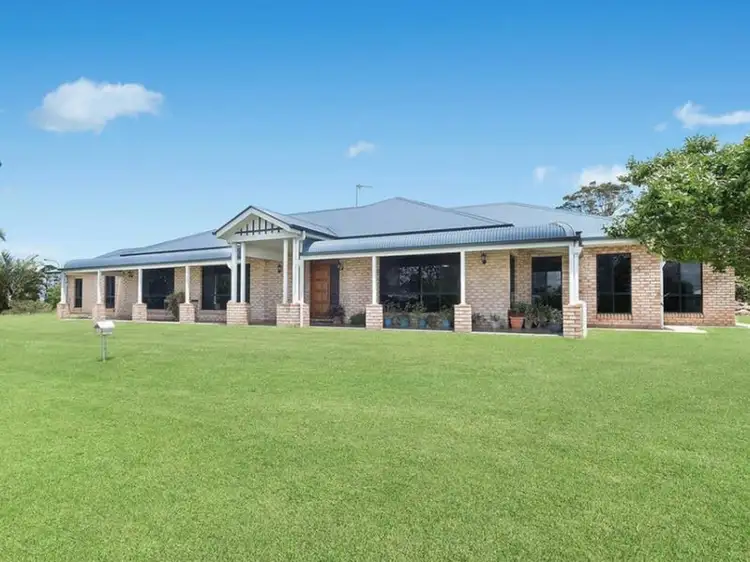 1 Bernard Court, Highfields QLD 4352