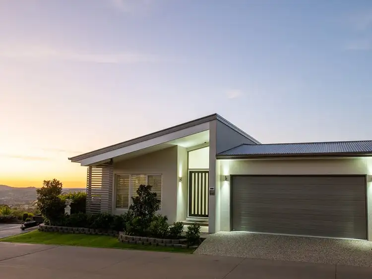 Main view of Homely retirement listing, Villa 265/97-161 Hogg Street, Cranley QLD 4350