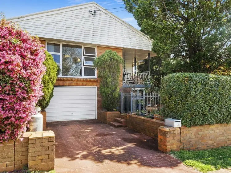 33 Ramsay Street, South Toowoomba QLD 4350