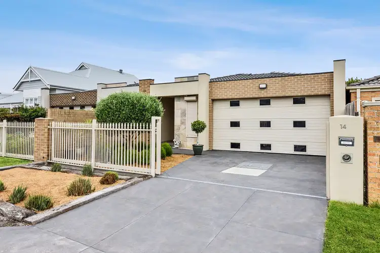 14 Rymer Avenue, Safety Beach VIC 3936