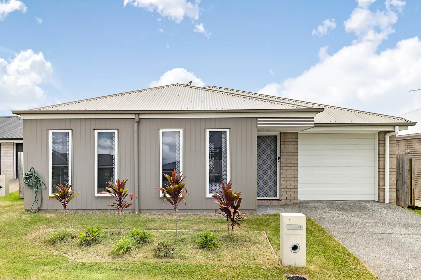 Main view of Homely house listing, 2/43 Rosella Street, Loganlea QLD 4131
