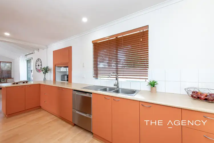 Seventh view of Homely house listing, 6 Barre Place, Duncraig WA 6023
