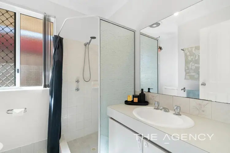 Sixth view of Homely house listing, 4 Lady Evelyn Retreat, Joondalup WA 6027