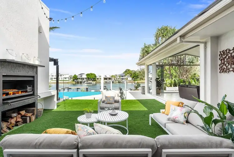 10 Delisser Place, Pelican Waters QLD 4551