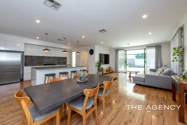 Seventh view of Homely house listing, 17 Gleddon Way, Hillarys WA 6025