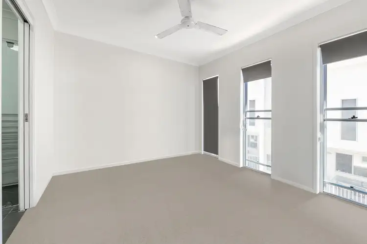 Fifth view of Homely unit listing, 15/7 View Street, West Gladstone QLD 4680