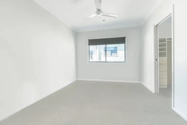 Seventh view of Homely unit listing, 15/7 View Street, West Gladstone QLD 4680