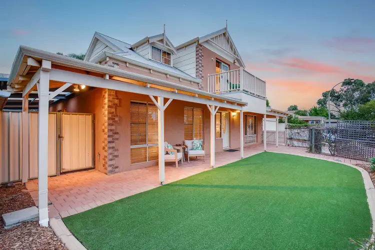 7 Boas Place, Hilton WA 6163
