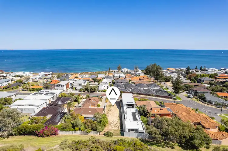 71A Flora Terrace, Watermans Bay WA 6020
