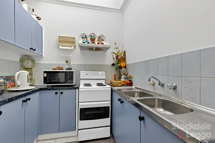 Fifth view of Homely unit listing, 4/62 Snell Grove, Oak Park VIC 3046