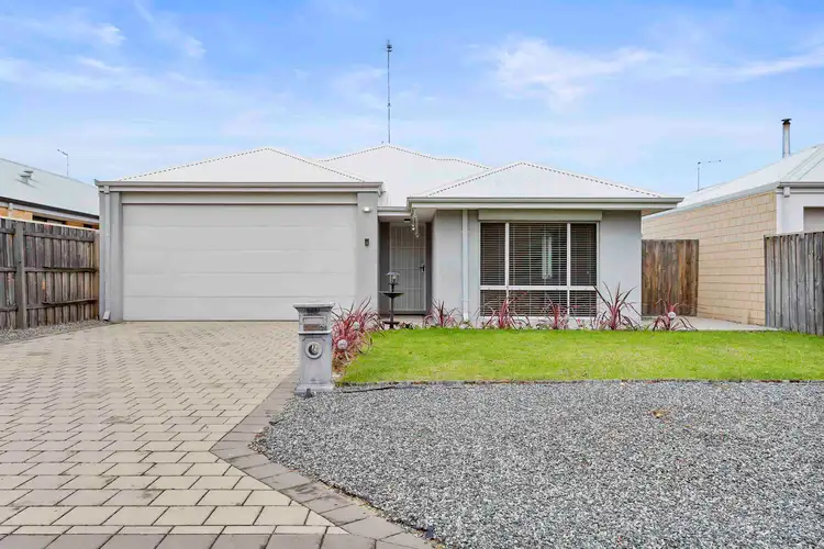 26 Songlark Ramble, Coodanup WA 6210