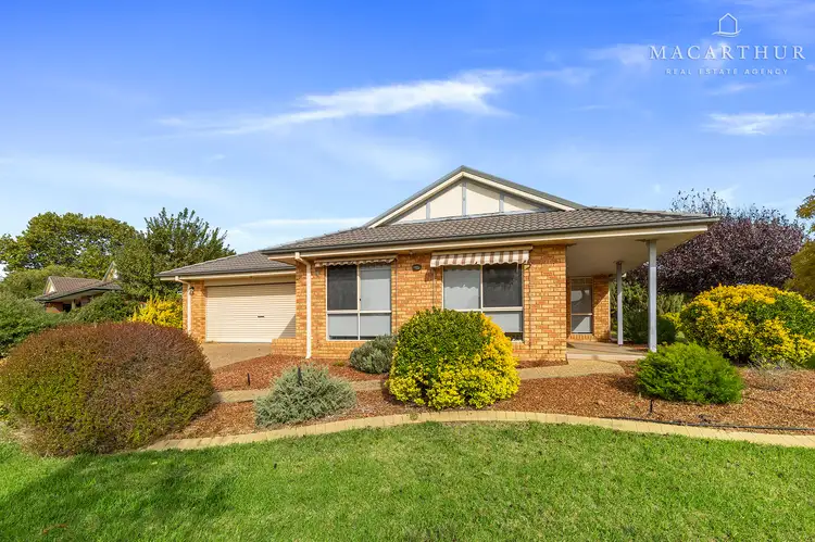 4 Mangrove Crescent, Forest Hill NSW 2651