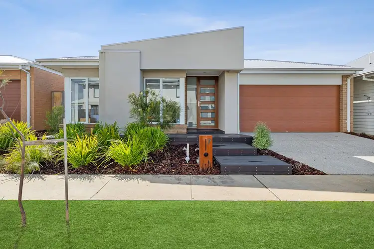 7 Cook Avenue, Torquay VIC 3228