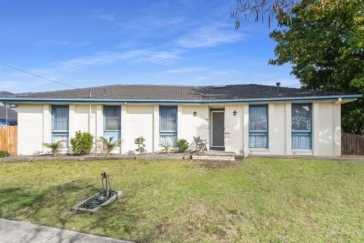 8 Kinsale Street, Seaford VIC 3198