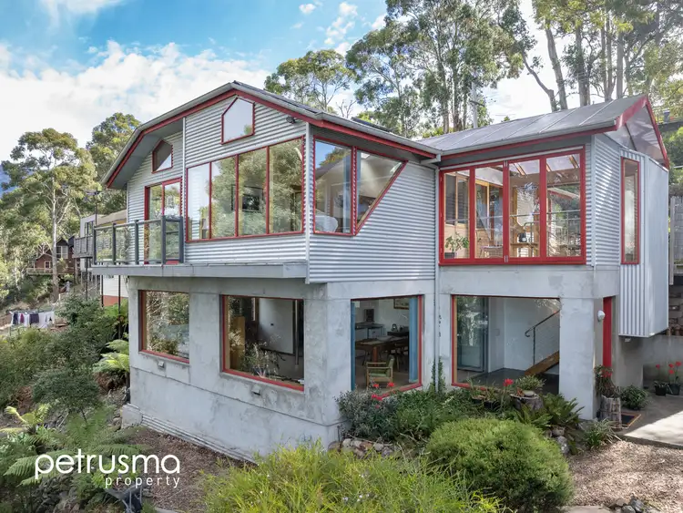 19 Liverpool Crescent, West Hobart TAS 7000
