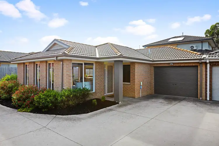Main view of Homely unit listing, 4/7B Warrenwood Place, Langwarrin VIC 3910
