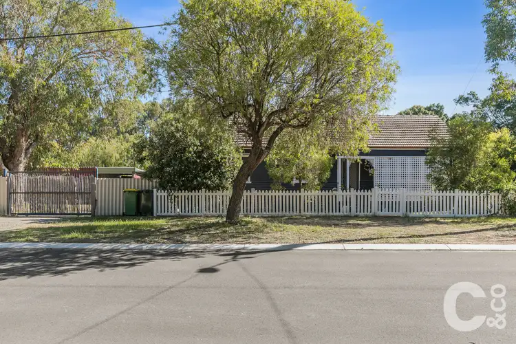 4 Munday Way, Medina WA 6167