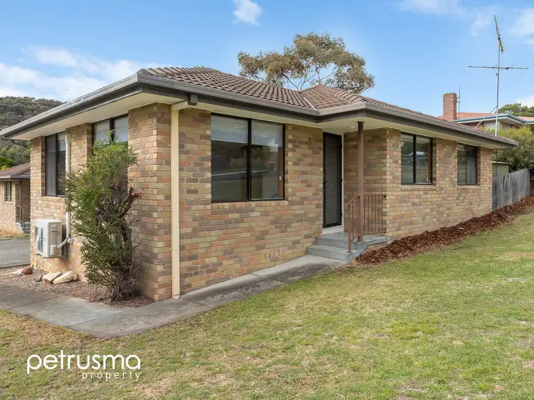 1/17 Kallora Street, Mornington TAS 7018