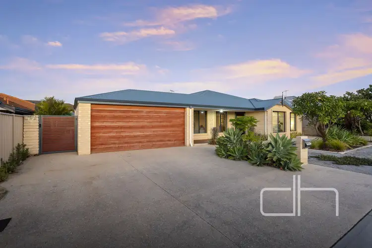 10 Sandringham Drive, Darch WA 6065