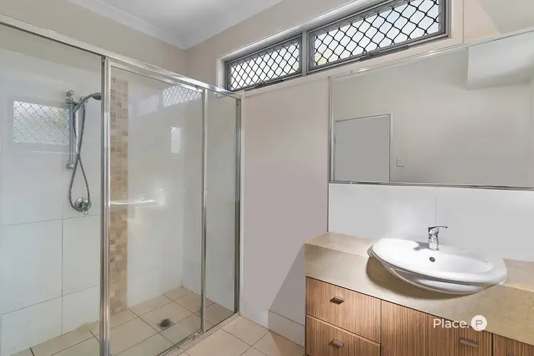 Sixth view of Homely apartment listing, 1/8 Princess Street, Fairfield QLD 4103