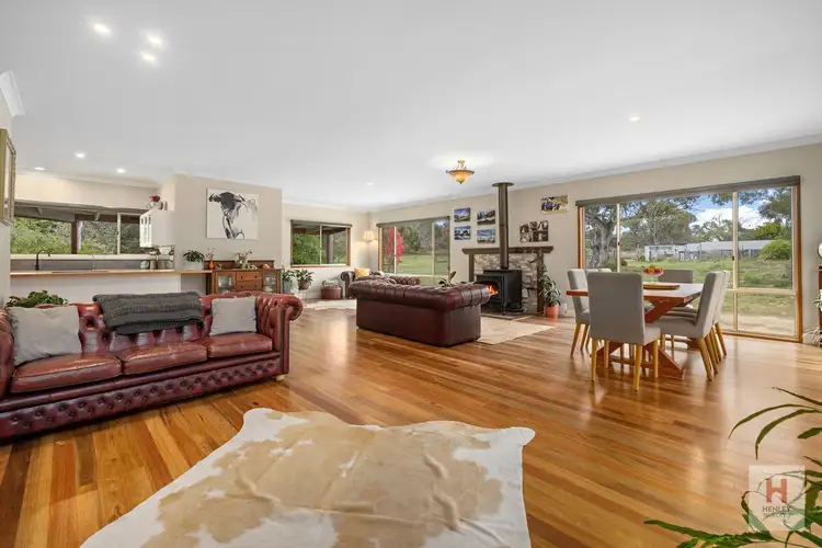 36 Eucumbene Road, Hill Top NSW 2628