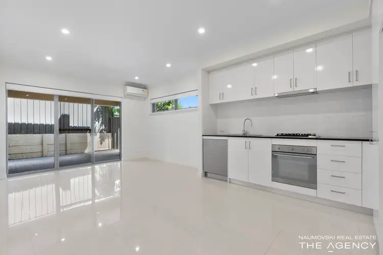 4/10 Peppering Way, Westminster WA 6061